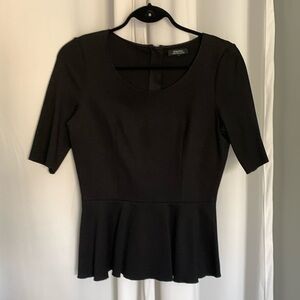 Aritzia Babaton Top
